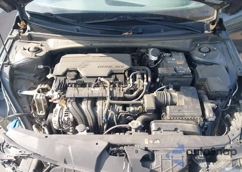 2023 Hyundai Elantra Sel z USA, uszkodzony, nr VIN 5NPLM4AG1PH104353